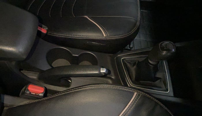2016 Hyundai Elite i20 SPORTZ 1.2, Petrol, Manual, 55,094 km, Gear Lever