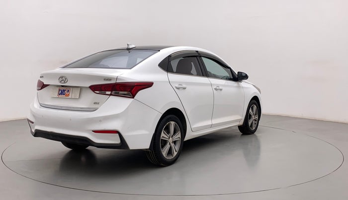 2018 Hyundai Verna 1.6 CRDI SX, Diesel, Manual, 93,115 km, Right Back Diagonal