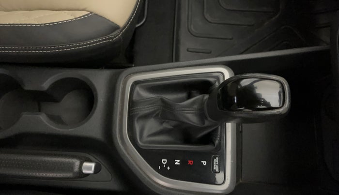 2017 Hyundai Creta SX PLUS AT 1.6 PETROL, Petrol, Automatic, 69,476 km, Gear Lever