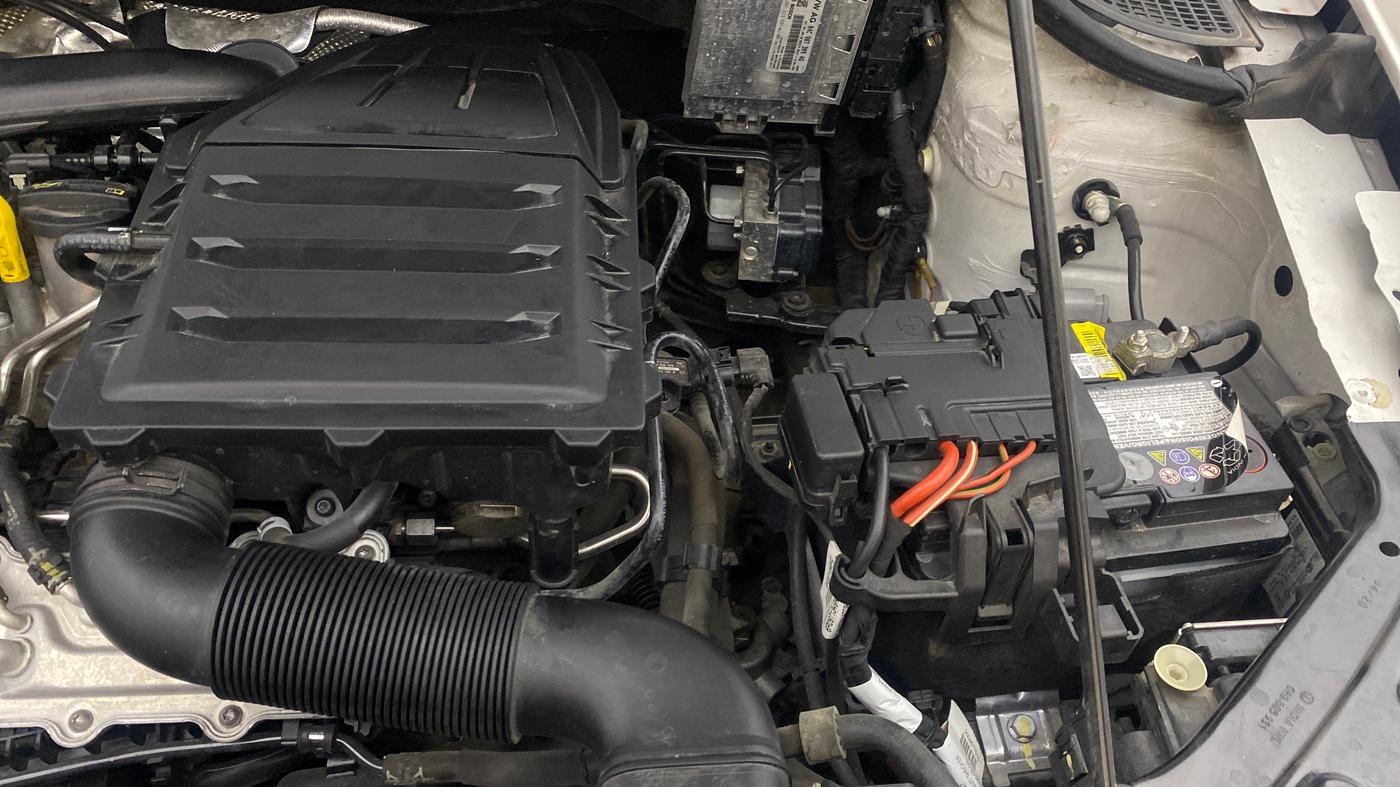 2020 Volkswagen Vento HIGHLINE PLUS 1.0L TSI, Petrol, Manual, 38,452 km, Engine View - Left