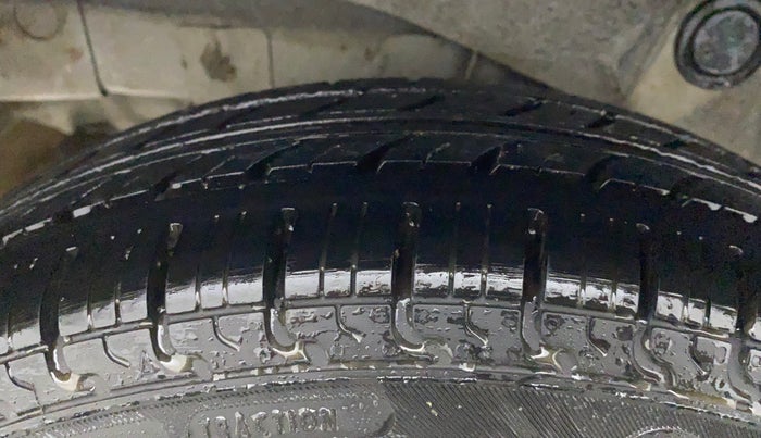 2012 Hyundai Santro Xing GL PLUS, Petrol, Manual, 48,601 km, Right Rear Tyre Tread