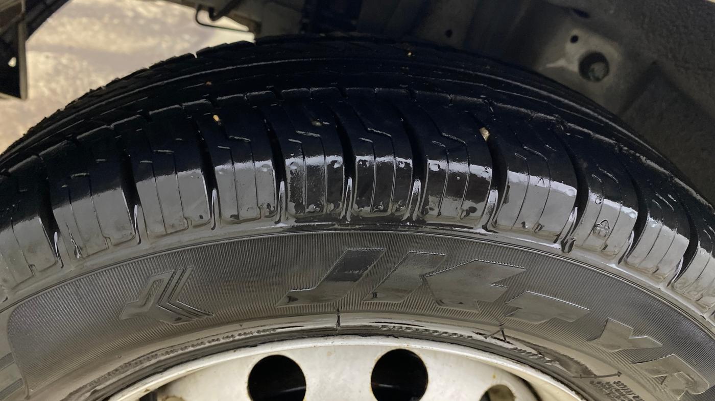 2015 Hyundai Eon ERA +, Petrol, Manual, 38,942 km, Right Rear Tyre Tread