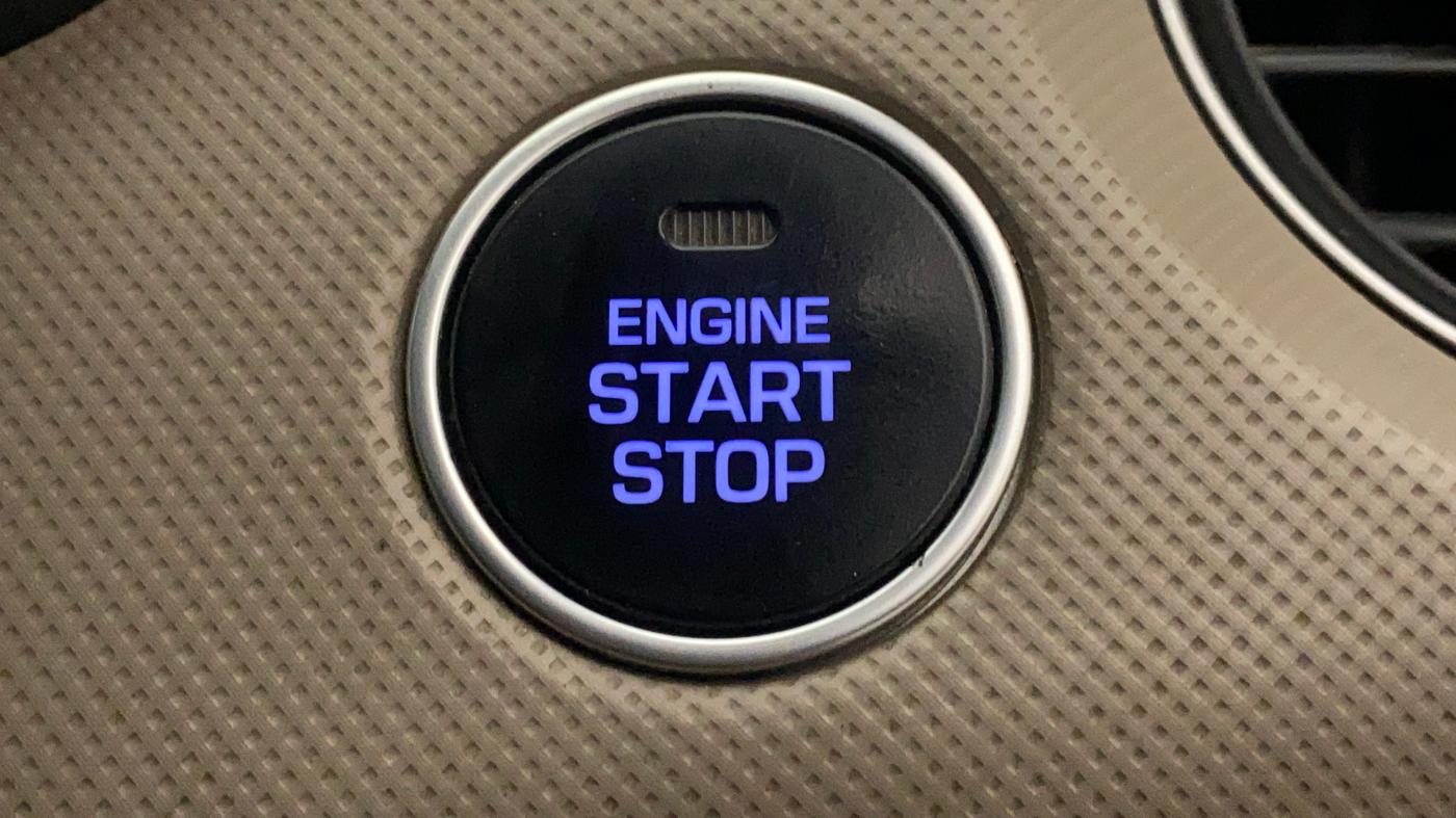 2017 Hyundai Xcent SX 1.2 (O), Petrol, Manual, 35,499 km, Keyless Start/ Stop Button