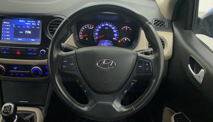 2017 Hyundai Xcent SX 1.2 (O), Petrol, Manual, 35,499 km, Steering Wheel Close Up