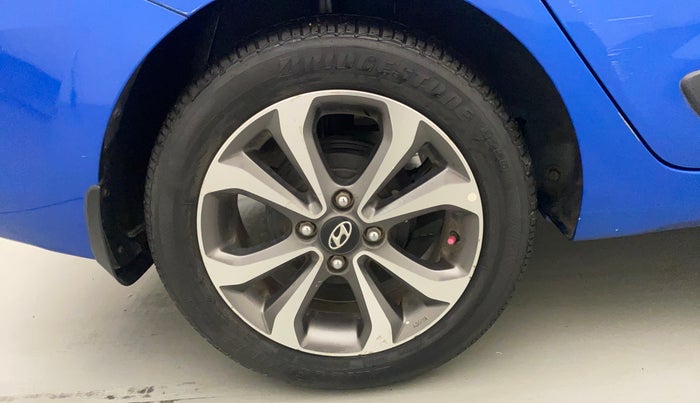 2017 Hyundai Xcent SX 1.2 (O), Petrol, Manual, 35,499 km, Right Rear Wheel