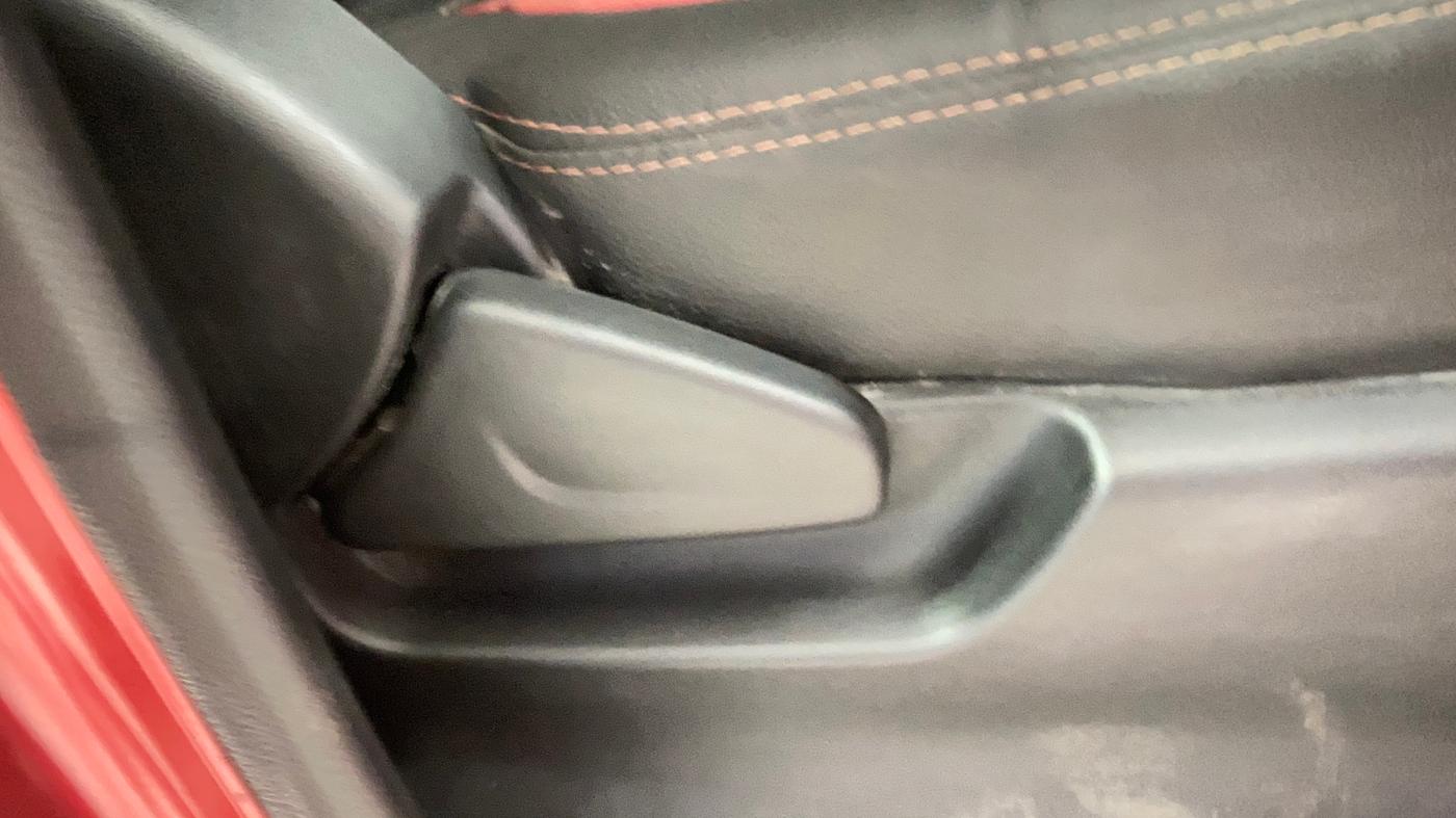 2018 Datsun Redi Go S 1.0 AMT, Petrol, Automatic, 24,342 km, Driver Side Adjustment Panel