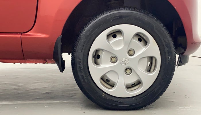 2017 Tata Nano XT TWIST, Petrol, Manual, 15,377 km, Right Front Tyre