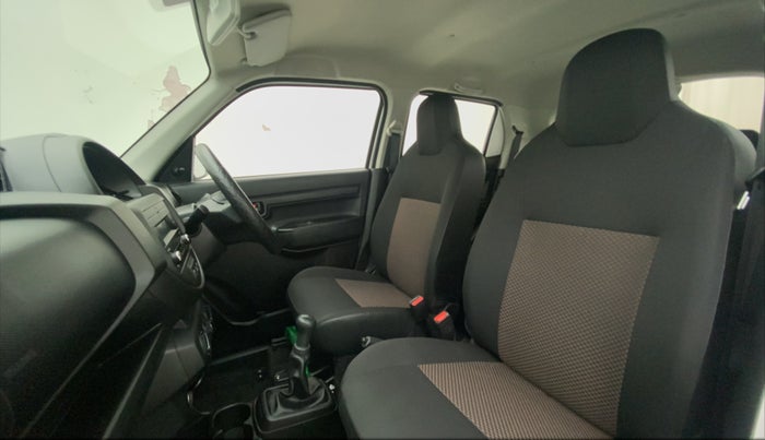 2022 Maruti S PRESSO VXI, Petrol, Manual, 5,632 km, Right Side Front Door Cabin