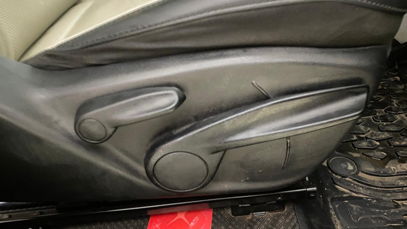 2018 Jeep Compass LIMITED 1.4 PETROL AT, Petrol, Automatic, 75,787 km, Driver Side Adjustment Panel