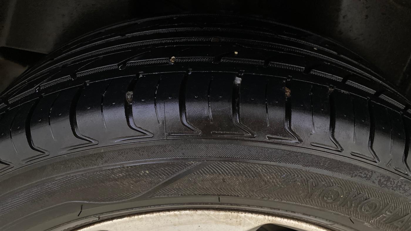 2018 Jeep Compass LIMITED 1.4 PETROL AT, Petrol, Automatic, 75,787 km, Right Rear Tyre Tread