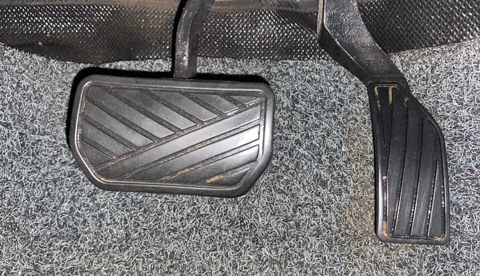 2018 Maruti Vitara Brezza ZDI PLUS AMT, Diesel, Automatic, 1,35,582 km, Pedals