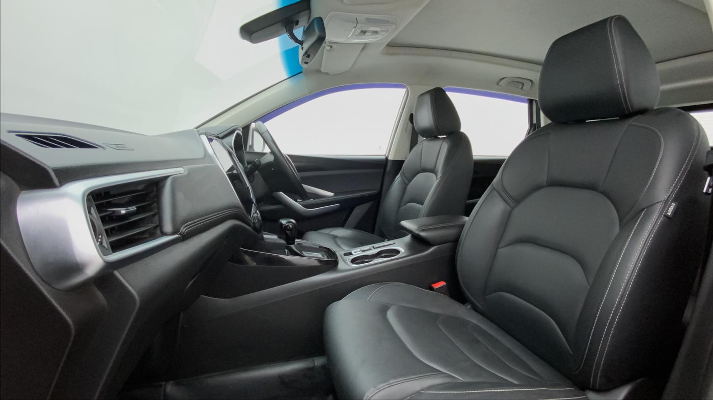 2019 MG HECTOR SHARP DCT PETROL, Petrol, Automatic, 37,934 km, Right Side Front Door Cabin