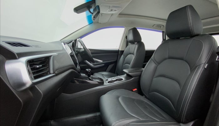 2019 MG HECTOR SHARP DCT PETROL, Petrol, Automatic, 37,934 km, Right Side Front Door Cabin