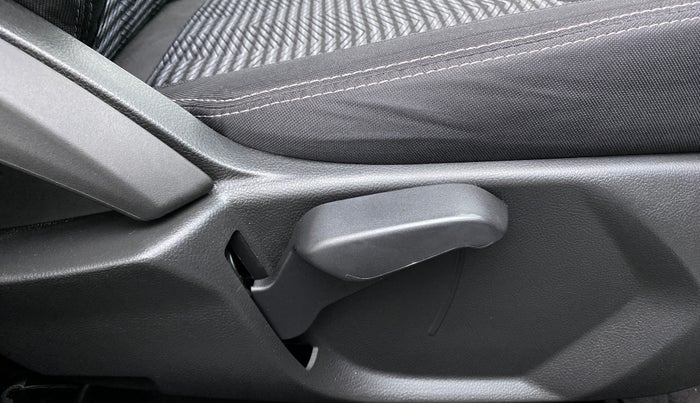 2019 Ford New Figo 1.2 TITANIUM, Petrol, Manual, 3,946 km, Driver Side Adjustment Panel