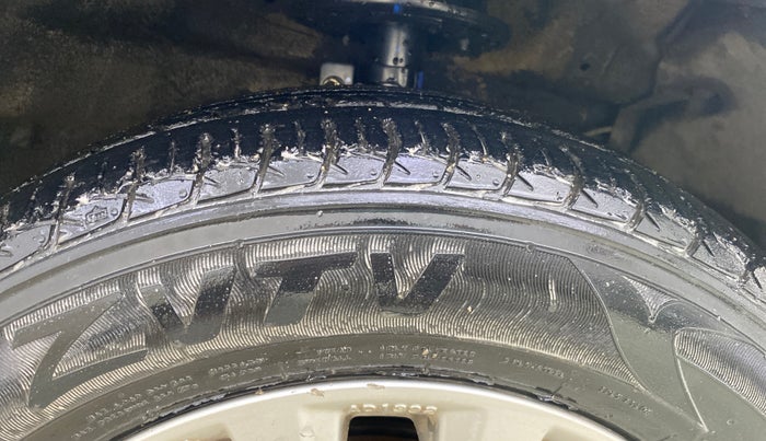 2017 Maruti Ciaz ZXI, Petrol, Manual, 36,792 km, Right Front Tyre Tread