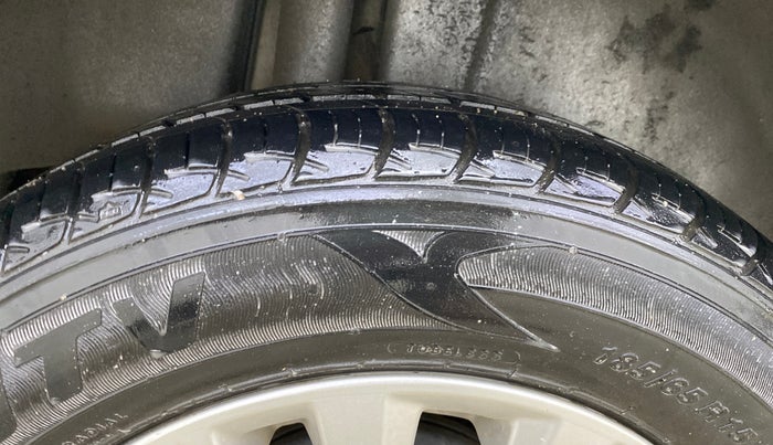 2017 Maruti Ciaz ZXI, Petrol, Manual, 36,792 km, Right Rear Tyre Tread