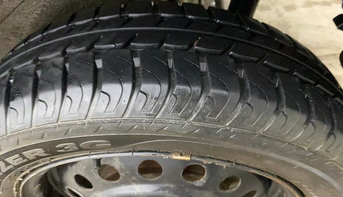 2014 Maruti Wagon R 1.0 VXI, Petrol, Manual, 10,000 km, Left Rear Tyre Tread