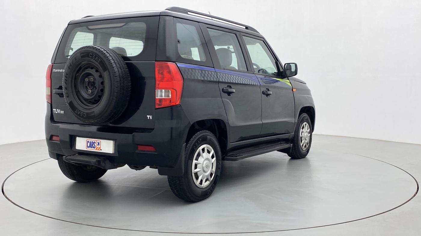 2016 Mahindra TUV300 T6, Diesel, Manual, 95,587 km, Right Back Diagonal