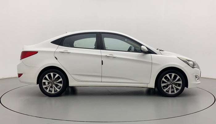 2016 Hyundai Verna 1.6 CRDI SX, Diesel, Manual, 1,18,607 km, Right Side View