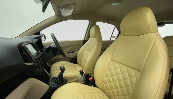 2018 Hyundai NEW SANTRO SPORTZ MT, Petrol, Manual, 20,401 km, Right Side Front Door Cabin