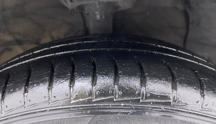 2018 Hyundai NEW SANTRO SPORTZ MT, Petrol, Manual, 20,401 km, Right Front Tyre Tread