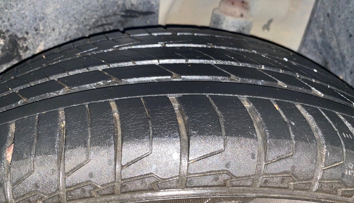 2023 KIA SELTOS HTX PLUS 1.5 IMT DIESEL, Diesel, Manual, 18,778 km, Left Rear Tyre Tread