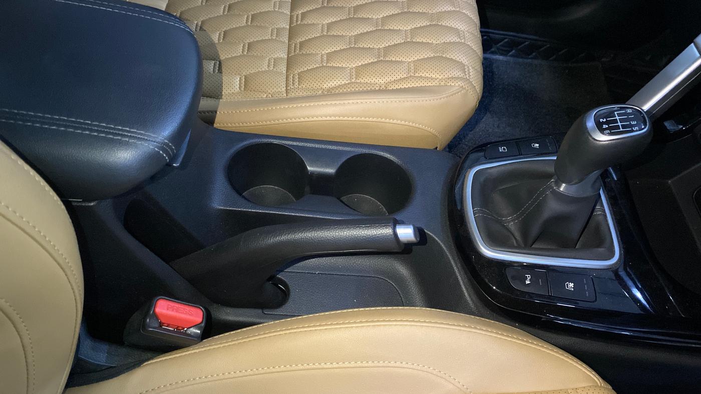 2023 KIA SELTOS HTX PLUS 1.5 IMT DIESEL, Diesel, Manual, 18,778 km, Gear Lever