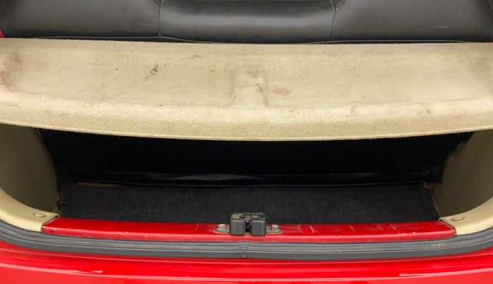 2014 Honda Brio S MT, Petrol, Manual, 99,665 km, Boot Inside