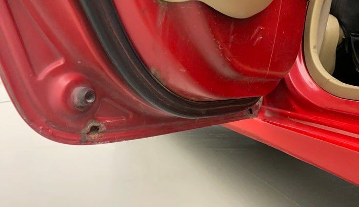 2014 Honda Brio S MT, Petrol, Manual, 99,665 km, Rear left door - Slight discoloration