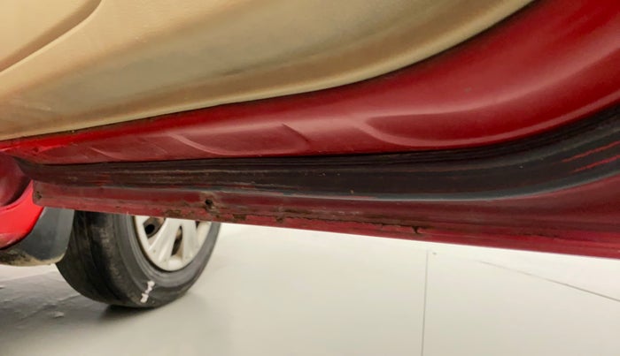 2014 Honda Brio S MT, Petrol, Manual, 99,665 km, Driver-side door - Slightly rusted