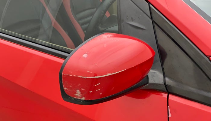 2014 Honda Brio S MT, Petrol, Manual, 99,665 km, Right rear-view mirror - Minor scratches