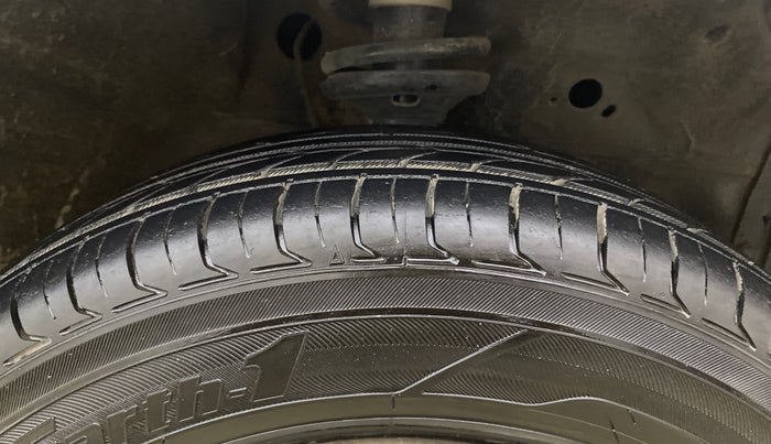 2014 Maruti Wagon R 1.0 LXI CNG, CNG, Manual, 85,231 km, Right Front Tyre Tread