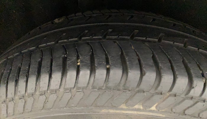 2016 Ford Ecosport TITANIUM 1.5L PETROL, Petrol, Manual, 67,710 km, Right Rear Tyre Tread