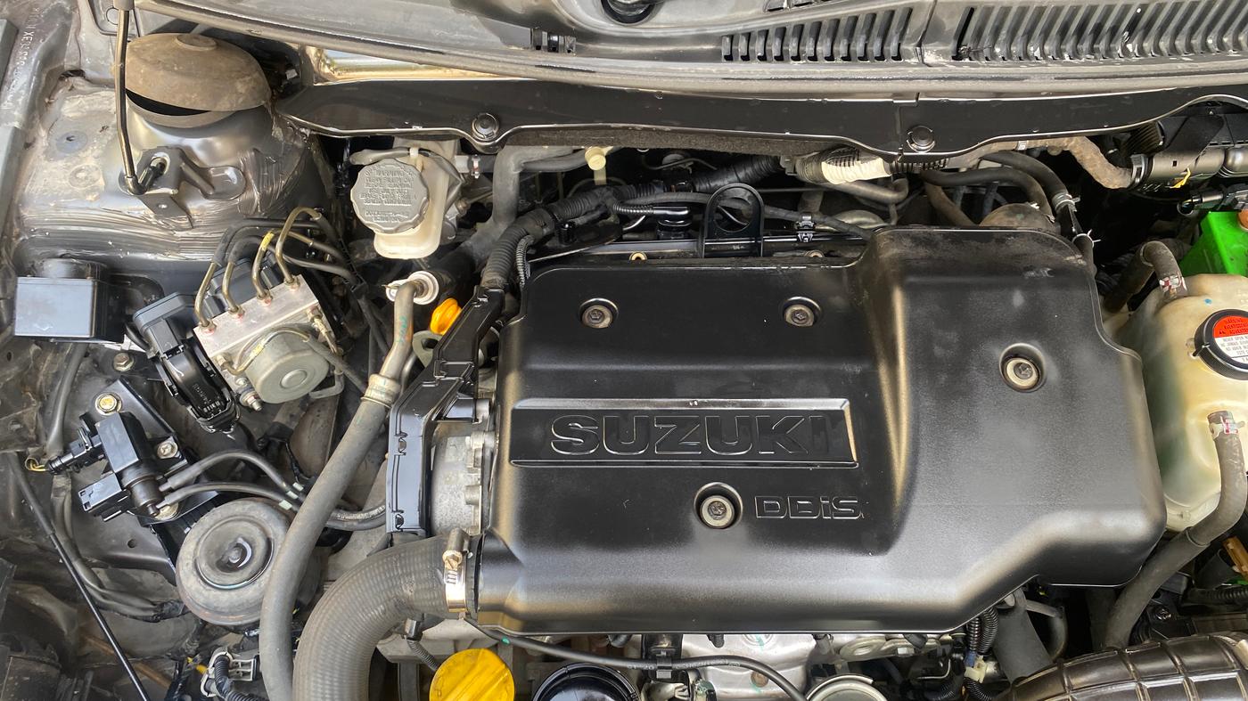 2015 Maruti Ciaz ZDI SHVS, Diesel, Manual, 66,228 km, Engine View - Right