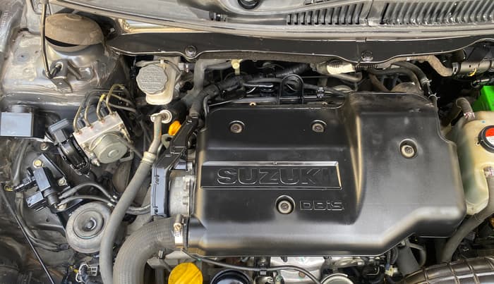 2015 Maruti Ciaz ZDI SHVS, Diesel, Manual, 66,258 km, Engine View - Right