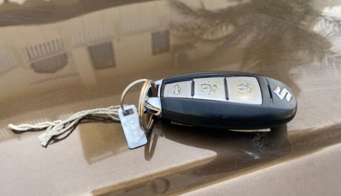 2015 Maruti Ciaz ZDI SHVS, Diesel, Manual, 66,258 km, Key Close Up
