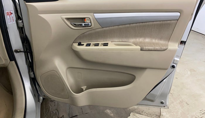 2014 Maruti Ertiga VXI, Petrol, Manual, 37,704 km, Driver Side Door Panels Control