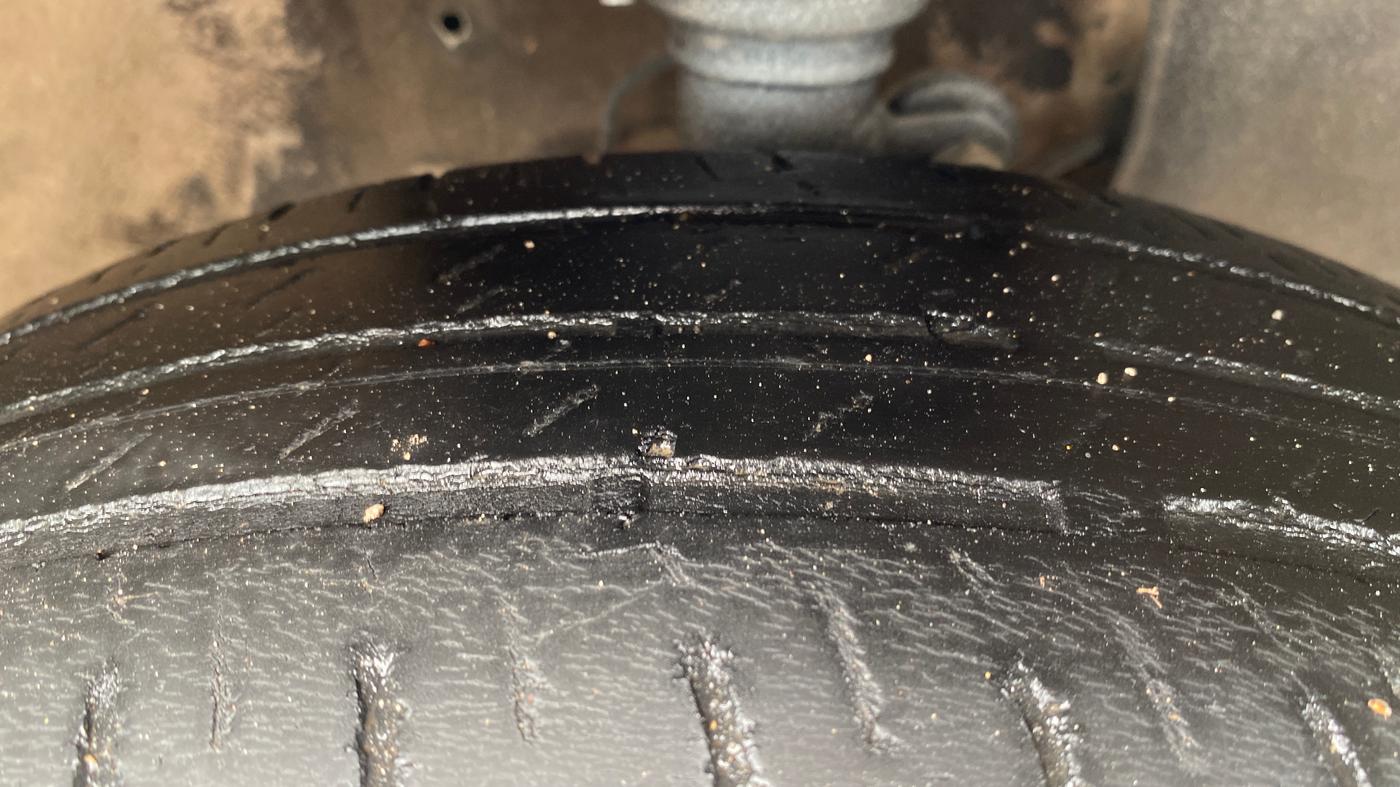 2018 Maruti IGNIS DELTA 1.2, Petrol, Manual, 97,238 km, Right Front Tyre Tread
