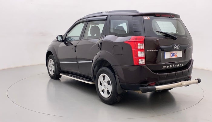 2016 Mahindra XUV500 W6, Diesel, Manual, 44,530 km, Left Back Diagonal
