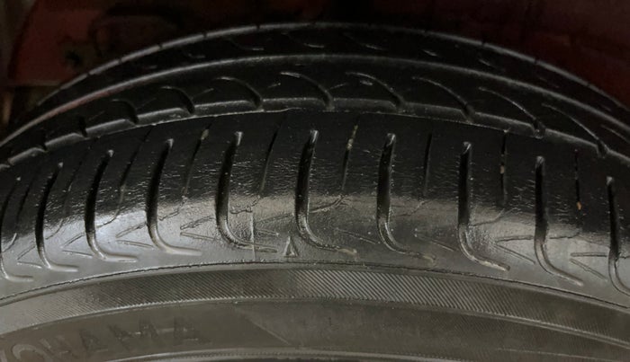 2018 Hyundai Elite i20 ASTA 1.2  CVT, Petrol, Automatic, 70,605 km, Right Rear Tyre Tread