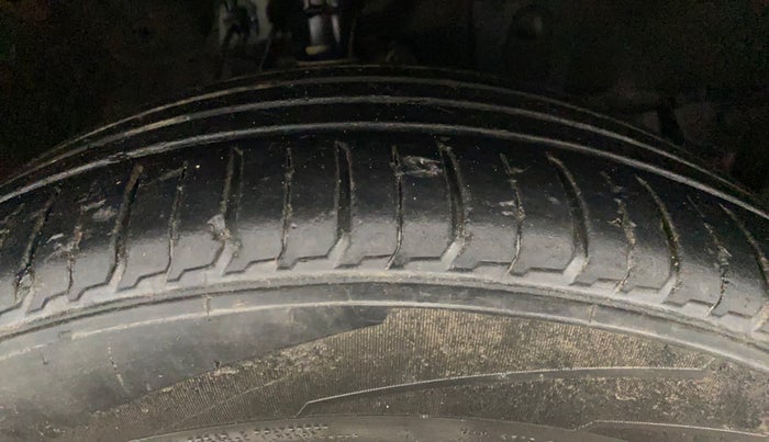 2021 Honda City 1.5L I-VTEC ZX CVT, Petrol, Automatic, 95,752 km, Right Front Tyre Tread