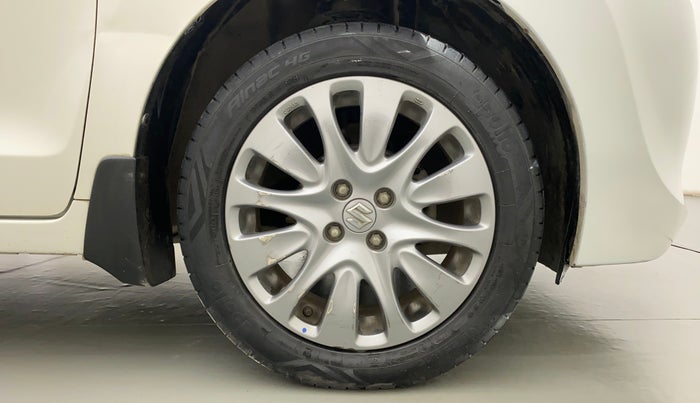 2017 Maruti Baleno ZETA PETROL 1.2, Petrol, Manual, 42,841 km, Right Front Wheel