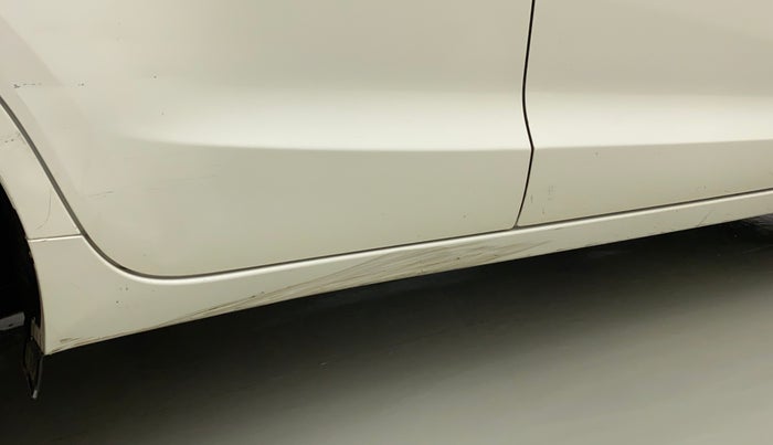 2017 Maruti Baleno ZETA PETROL 1.2, Petrol, Manual, 42,841 km, Right running board - Paint is slightly faded