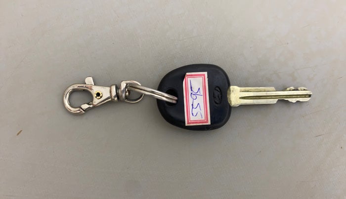 2013 Hyundai i10 SPORTZ 1.2, Petrol, Manual, 39,866 km, Key Close Up