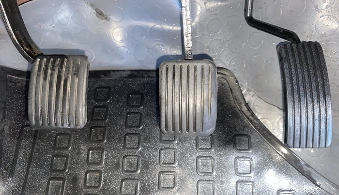 2013 Hyundai i10 SPORTZ 1.2, Petrol, Manual, 39,866 km, Pedals