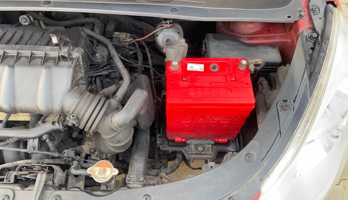 2013 Hyundai i10 SPORTZ 1.2, Petrol, Manual, 39,866 km, Engine View - Left