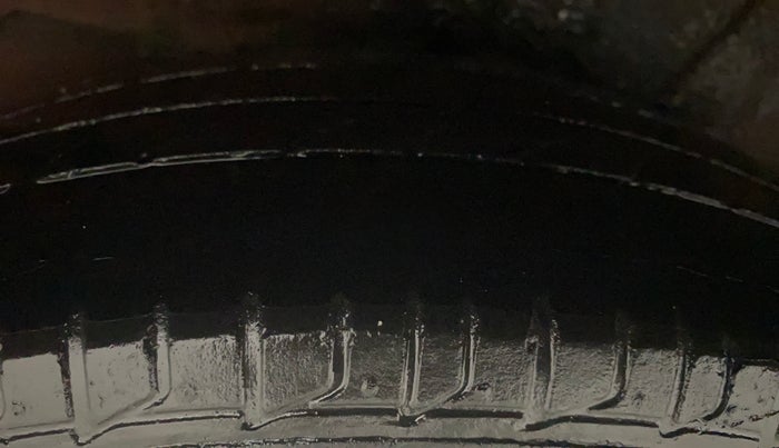 2013 Hyundai i10 SPORTZ 1.2, Petrol, Manual, 39,866 km, Right Rear Tyre Tread