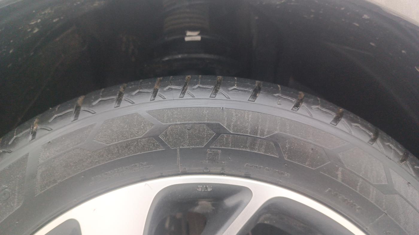 2019 Maruti Baleno ALPHA PETROL 1.2, Petrol, Manual, 54,810 km, Right Front Tyre Tread