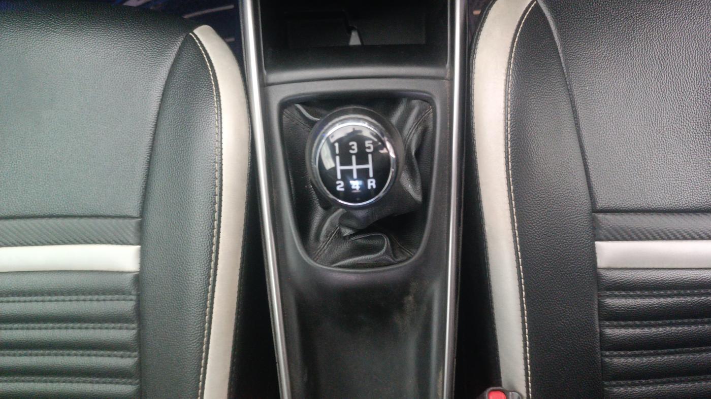 2019 Maruti Baleno ALPHA PETROL 1.2, Petrol, Manual, 54,810 km, Gear Lever
