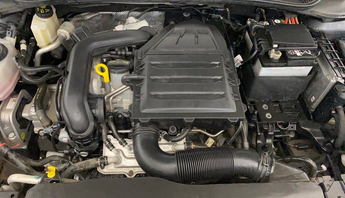2025 Volkswagen VIRTUS GT Line 1.0L TSI AT, Petrol, Automatic, 1,540 km, Engine View